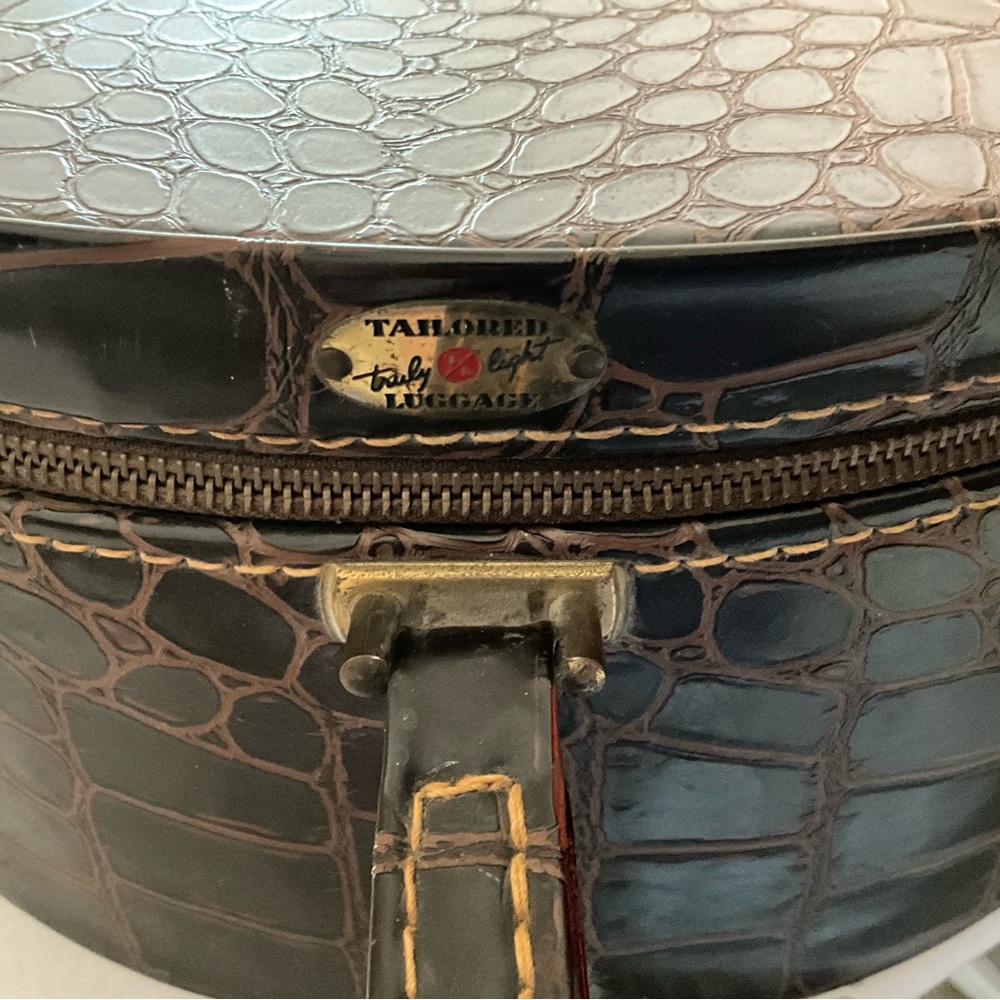 Leather Hat Box - Picture 4 of 7